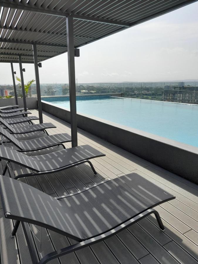 The Lennox D-Plus Apartments Аккра Екстер'єр фото
